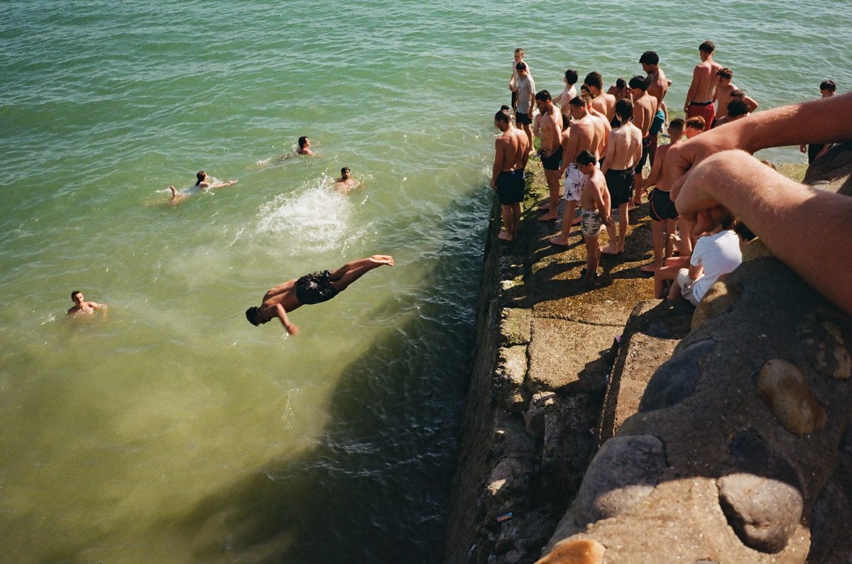 Photograph from “A venture into Street Photography” by ClarkeStreet